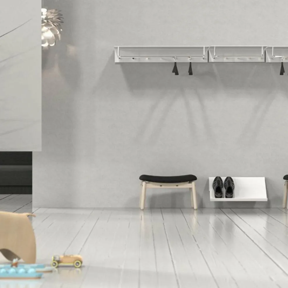 Unu Wandgarderobe mit 6 Haken & Stange