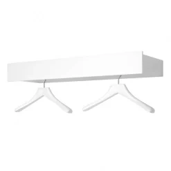 Urban Minimalist Garderobe