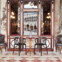 Venice Gartenarmlehnstuhl glänzend