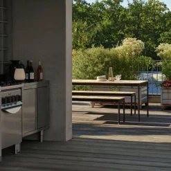 Ville AV26 Gartentisch L