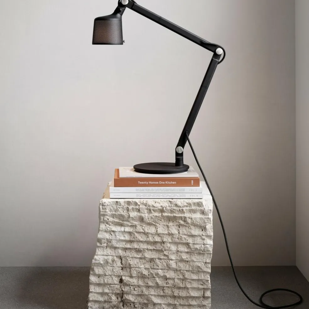 Vipp521 Schreibtischleuchte