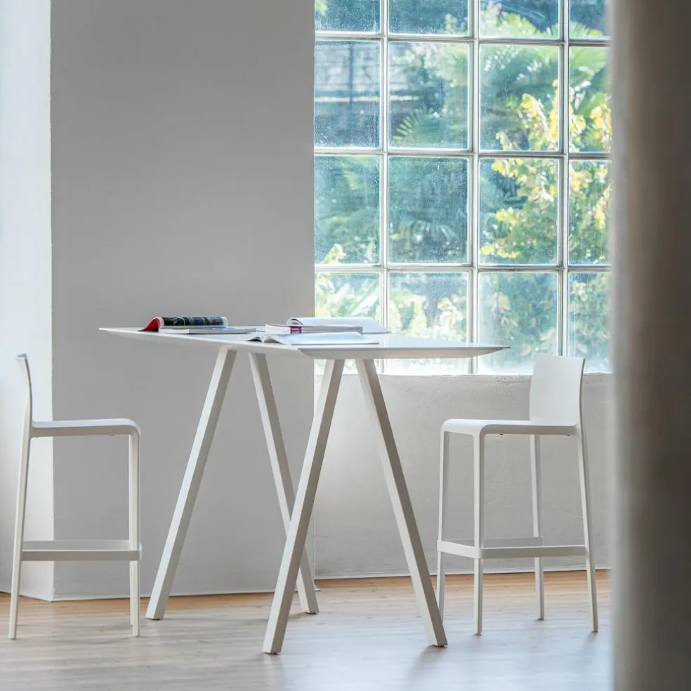 Volt 678 Outdoor Barhocker