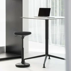 W3 3D Hocker Fußsohle schwarz