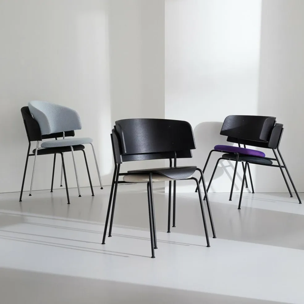 Wagner Armlehnstuhl Gestell schwarz