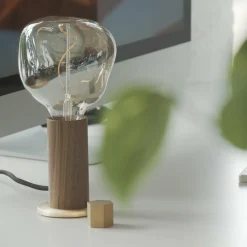 Walnut Knuckle Tischleuchte mit Voronoi I LED E27 2W =><noscript><img width=