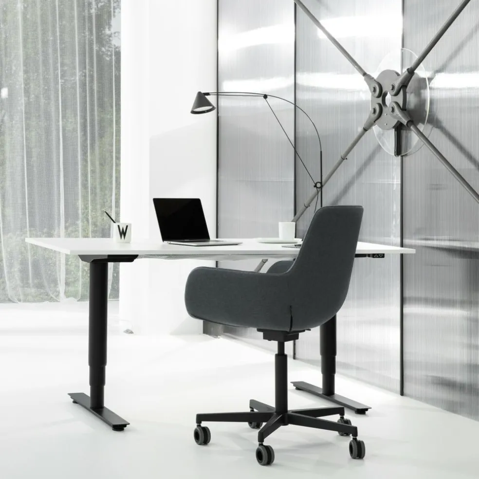 W-Club Sessel Rollengestell