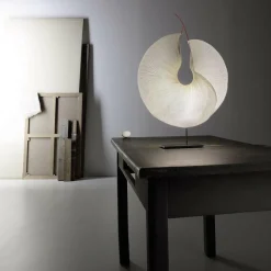 Yoruba Rose LED Tischleuchte